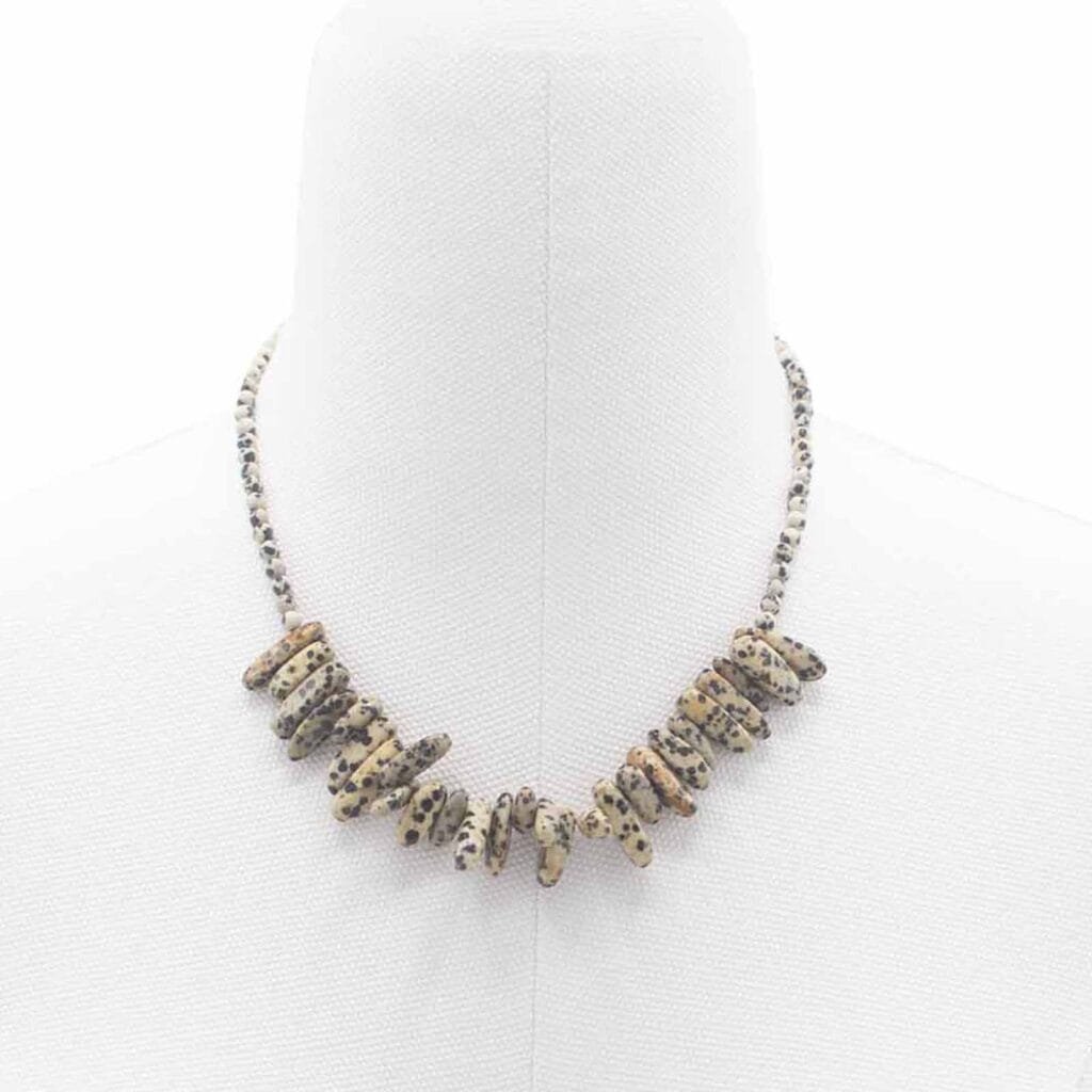Collier Longstone pierres naturelles - Dalmatienne bg9jyww6ly9tzwrpys9tti8yrc82mfizmemxrzzxujmyrfnol2rmywmym2vjlmpwzwc.jpg